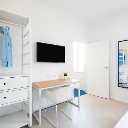 Πανσιόν Ae Home|studio Σορέντο